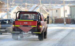 Invierno 2025: Punta Arenas alcanza su mayor stock de sal con 1.240 toneladas