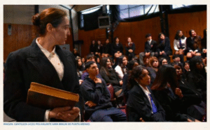 Revista del Mineduc destaca legado de Gabriela Mistral en el Liceo Sara Braun