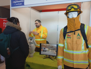 Multitudinaria concurrencia a feria laboral en Inacap