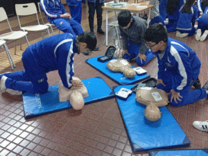 Estudiantes del Contardi recibieron inducción sobre reanimación cardiopulmonar