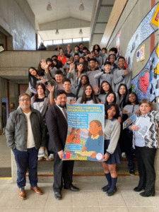 Lanzan convocatoria literaria dirigida a estudiantes migrantes en Magallanes