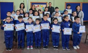 Escuela Villa las Nieves premió a estudiantes por buena convivencia