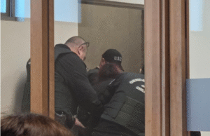 Estudiante formalizada por agredir a compañeros, profesora y a su madre