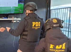 Ocho extranjeros denunciados y uno para expulsión