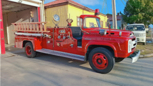 Restauraron antiguo carro de Bomberos para ser utilizado en funerales institucionales