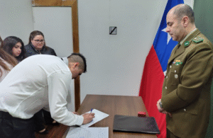 Retén de Carabineros de Puerto Edén se transformó en altar para celebrar matrimonio