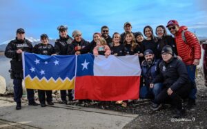 Bárbara Hernández conquistó en Natales su cuarto Récord Guinness  con el nado más largo de la historia