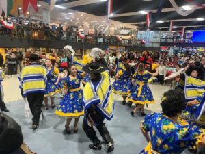 Zonaustral celebra septiembre con cueca, tradiciones y premios