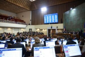 Diputados rechazan idea de legislar proyecto que creaba royalty portuario