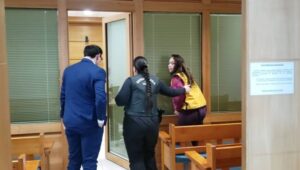 Partió juicio contra mujer que dio muerte a su bebé: Fiscalía pide presidio perpetuo