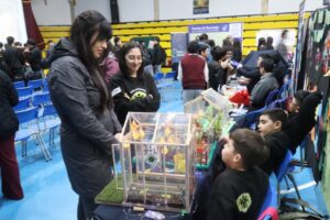 Concurrida asistencia de estudiantes en Feria Medioambiental de Liceo San José