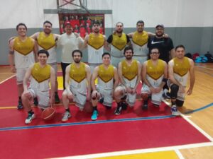 Birra derrotó a Baguales y alcanzó el liderazgo en el básquetbol laboral