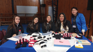 200 estudiantes exponen sus proyectos investigativos de historia magallánica