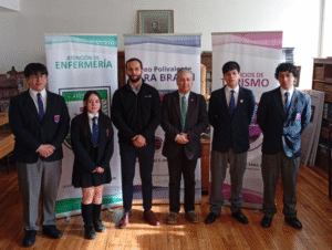 24 estudiantes expondrán sus conocimientos en viajes a Natales y Puerto Williams