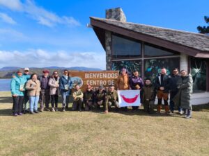 Torres del Paine y Rapa Nui avanzan en alianza  por un turismo sostenible