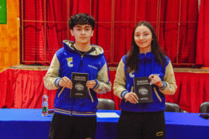 Estudiantes del Liceo Salesiano lanzan libro con reflexiones filosóficas