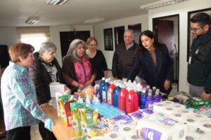 Unión Comunal de Junta de Vecinos donó utiles de aseo para internos
