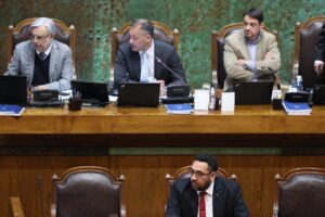 Cámara aprueba titularidad para más de 22 mil profesores a contrata