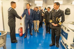 Armada de Chile presentará a autoridades plan de campaña antártica 2025–2026