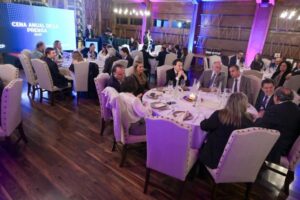 Medios regionales condenan violencia contra periodistas y retroceso en libertad de prensa