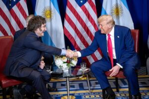 ¿Por qué Trump interviene en Argentina?: el respaldo y la estrategia contra China
