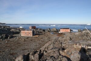 FACh reanuda operaciones de su base antártica más austral tras una década de inactividad
