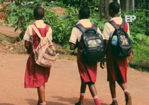 50 de los 303 estudiantes secuestrados en Nigeria logran escapar de sus captores