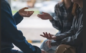 Disposición de los chilenos al  diálogo cae desde 2023