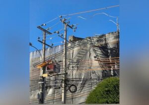 Caída de escalera provoca corte de luz y afecta a Delegación Presidencial en Punta Arenas