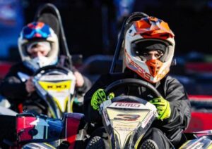 Pilotos se inscriben para el nocturno 