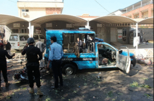 Atacante suicida: doce muertos y 27 heridos  por ataque en Islamabad