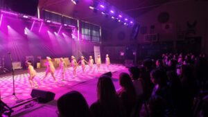 Estudiantes de Punta Arenas brillan en Muestra Artística “Voces y Pasos del Sur”