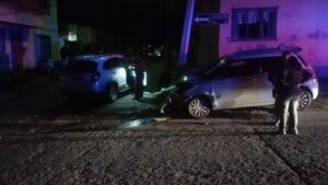 Colisión en Avenida Frei con Las Américas deja una conductora lesionada