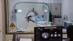 Resonador Magnético de Hospital Clínico fuera de servicio por mantención crítica