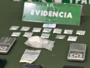 OS7 detiene a tres personas por tráfico de drogas en modalidad “delivery” en Punta Arenas