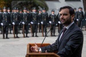 RN pide la salida del ministro y del director de Gendarmería tras liberación de reo por error