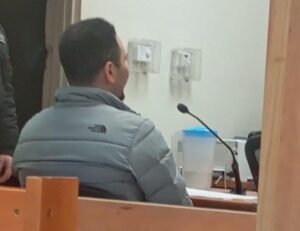 Queda con arresto domiciliario sujeto que acosaba a su expareja y conducía bajo efectos de drogas