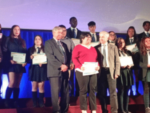 Fundación Sara Braun fortalece el futuro educativo de Magallanes con la entrega de becas académicas