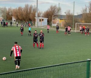 Con partidos de play off y Top 65 continúa el fútbolito Senior en Punta Arenas