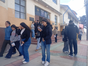 PAES 2025 culminó con la prueba de Matemáticas y estudiantes esperan resultados en enero