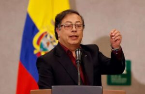 Presidente Petro llama a Venezuela a una “revolución democrática”