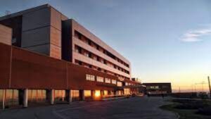 Neurocirujano del Hospital Clínico se especializará en España