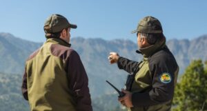 Guardaparques de Torres del Paine deponen movilización tras acuerdo con Conaf