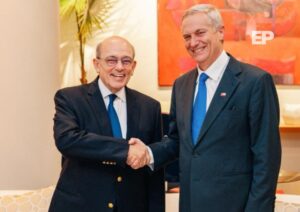 Kast afirma que “hay que analizar todas las vías” para el corredor humanitario