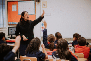 Desde los 540 puntos en la ponderada de la PAES se podrá estudiar pedagogía