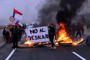 Con heridos y barricadas se inició segunda jornada de desalojo en megatoma