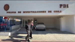 Olvidó su tarjeta en un cajero: chileno fue detenido por fraude bancario en Puerto Natales