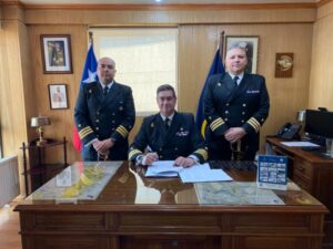 Nuevo mando en el Estrecho: Fernando Díez asume como Capitán de Puerto de Punta Arenas
