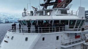 Expositores del Congreso Futuro 2026 conocieron en terreno la labor de la Armada de Chile en la Antártica