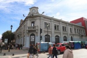 Edificio Municipal: Contrato con La Polar vence en 2028 y abre debate sobre su futuro uso cultural